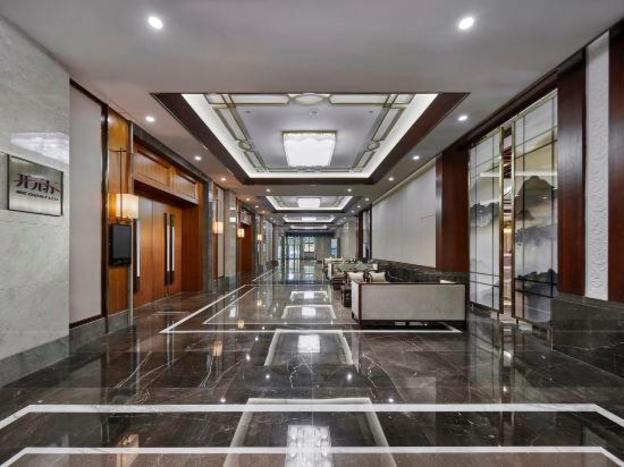 maison new century hotel
