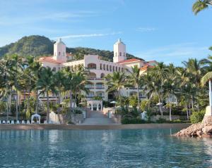 Grand Isla Navidad Golf & Spa Resort With Marina,Cihuatlan>>Barra De Navidad,5 star