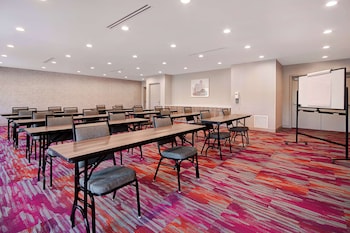 home2 suites by hilton shepherdsville louisville south