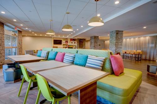 home2 suites by hilton shepherdsville louisville south