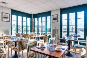 Sowell Hotels Le Beach,Near Barriere Casino Trouville,4 star