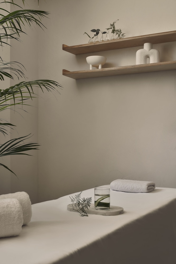 the newel metaxourgeio