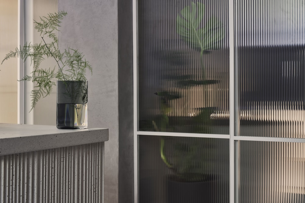 the newel metaxourgeio