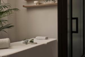 the newel metaxourgeio