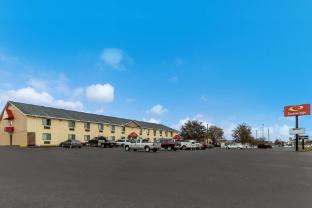 econo lodge inn and suites