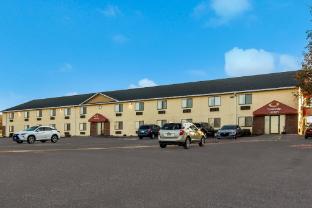 econo lodge inn and suites