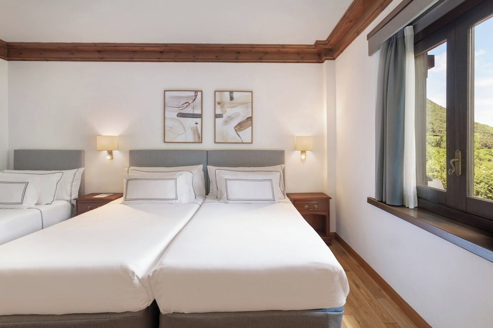tredos baqueira affiliated by melia