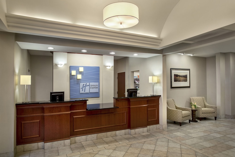 holiday inn express and suites east greenbush albany skyline by ihg