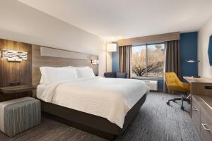 holiday inn express and suites east greenbush albany skyline by ihg