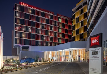 ibis doha