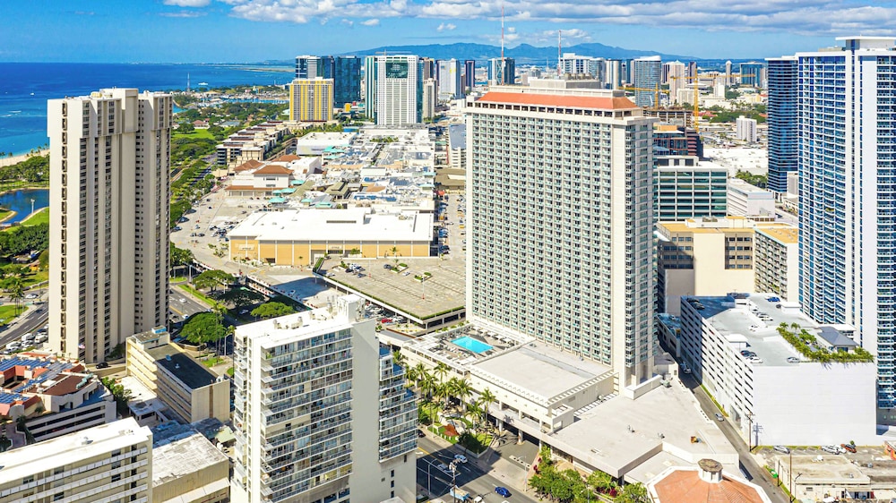 ala moana hotel by hostie