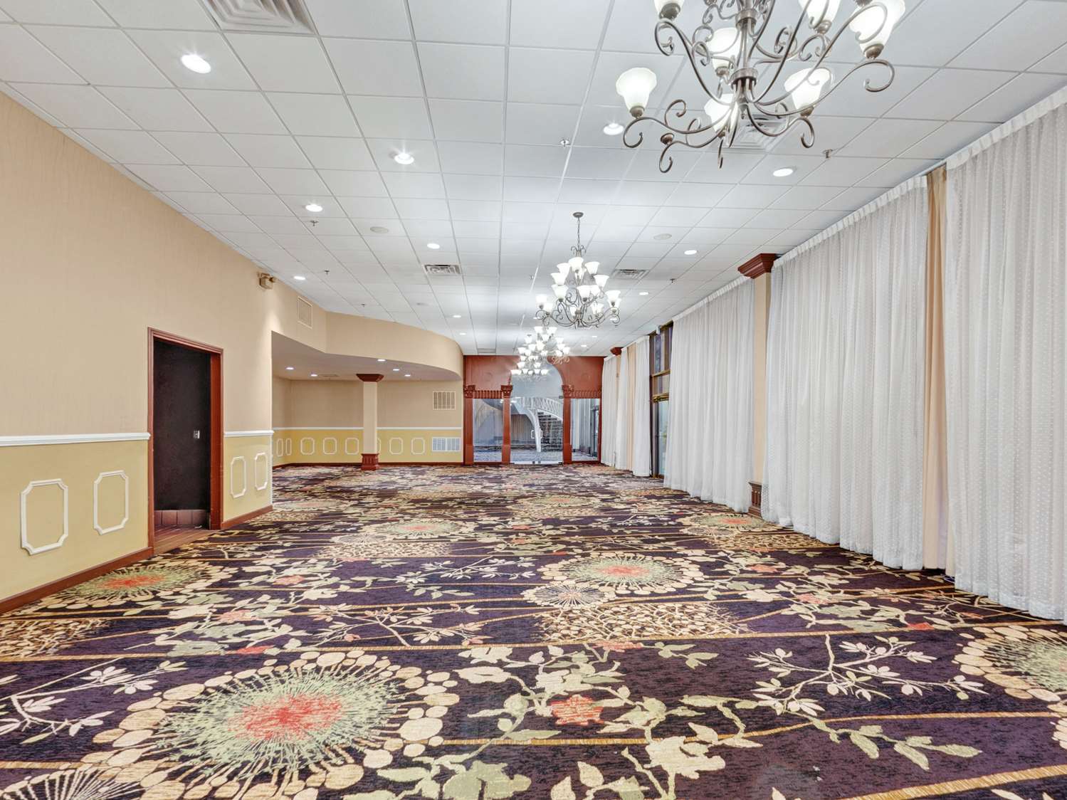 doubletree by hilton hotel charlottesville