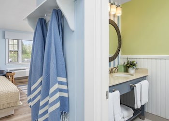 sea crest beach resort