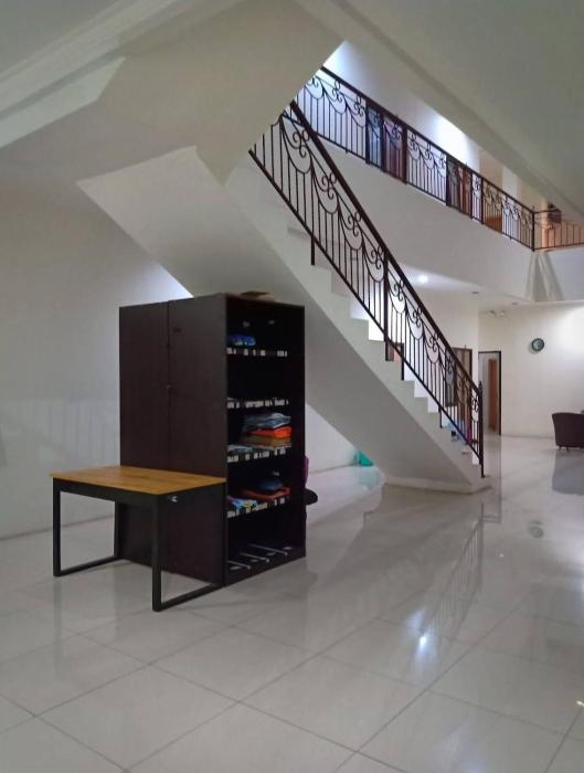 koolkost villa puncak tidar