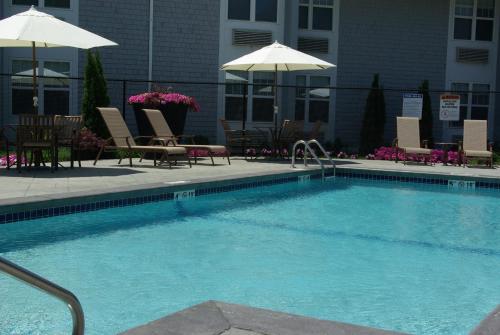 holiday inn hyannis by ihg
