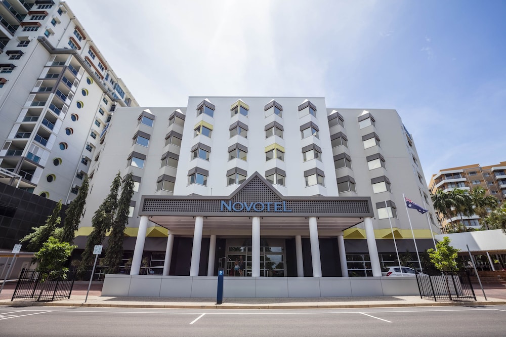novotel darwin cbd