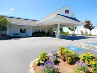 courtyard by marriott cape cod hyannis