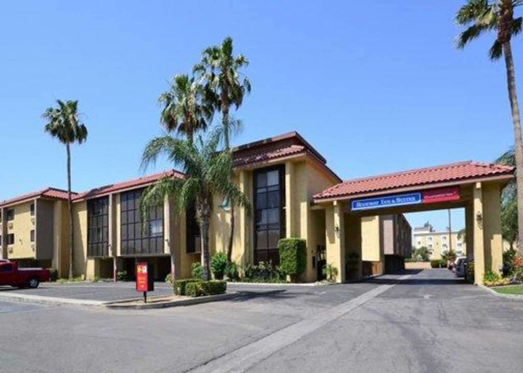 California Inn And Suites Bakersfield