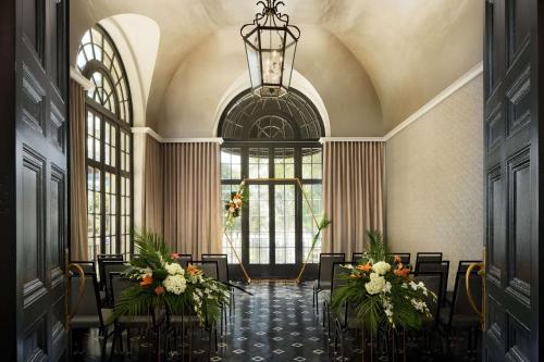 the terrace hotel lakeland tapestry collection by hilton