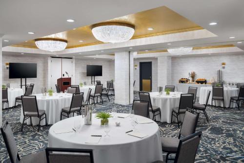 the terrace hotel lakeland tapestry collection by hilton
