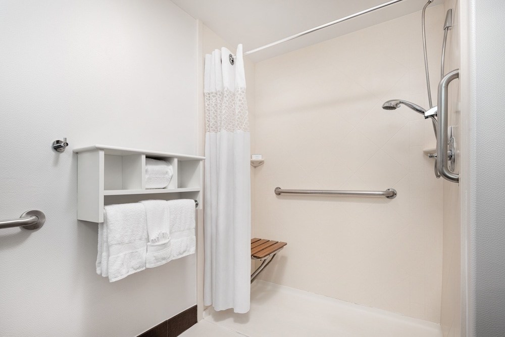 hampton inn boulder louisville