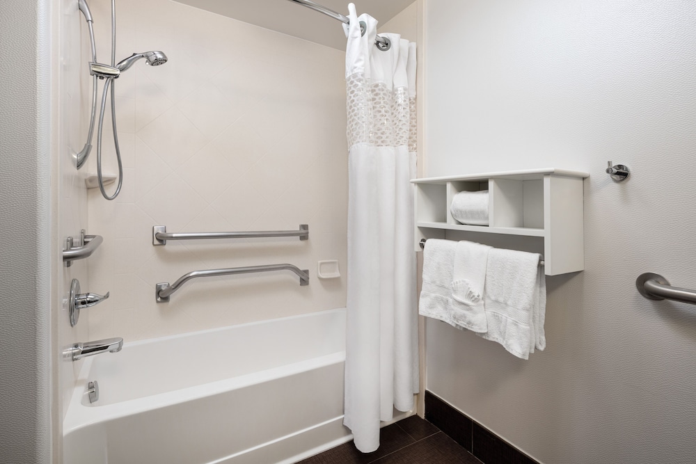 hampton inn boulder louisville