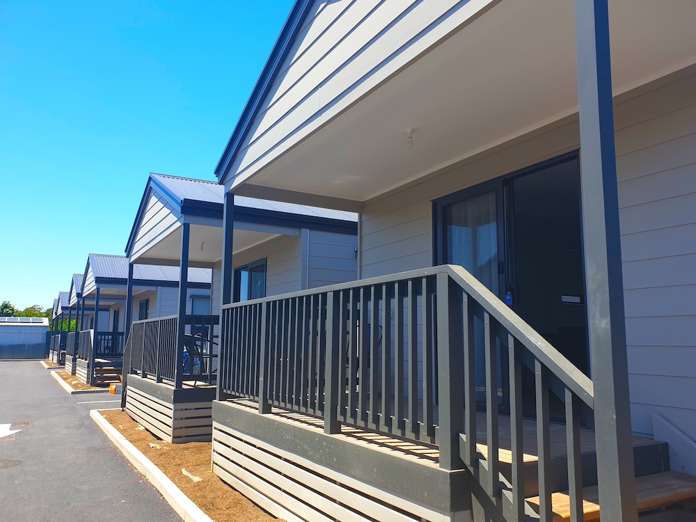 comfort inn and suites manhattan