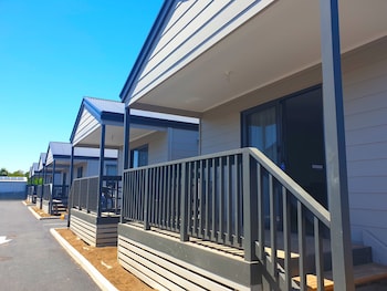 comfort inn and suites manhattan