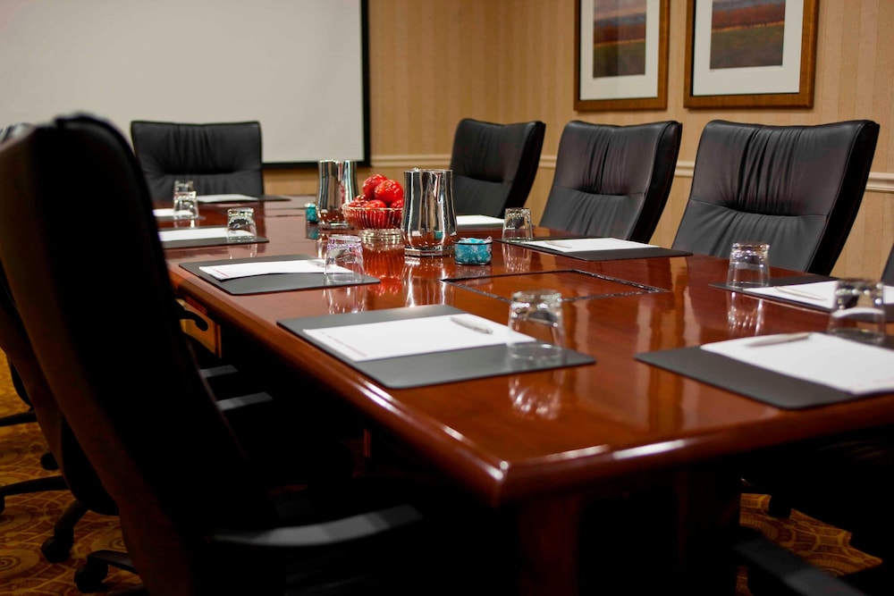 marriott greensboro airport