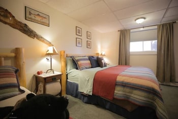 jewel lake bed and breakfast