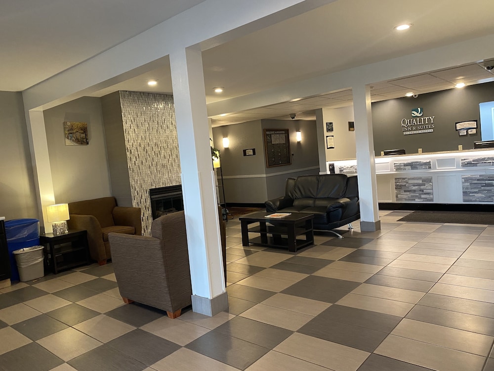 quality inn mauston i 90