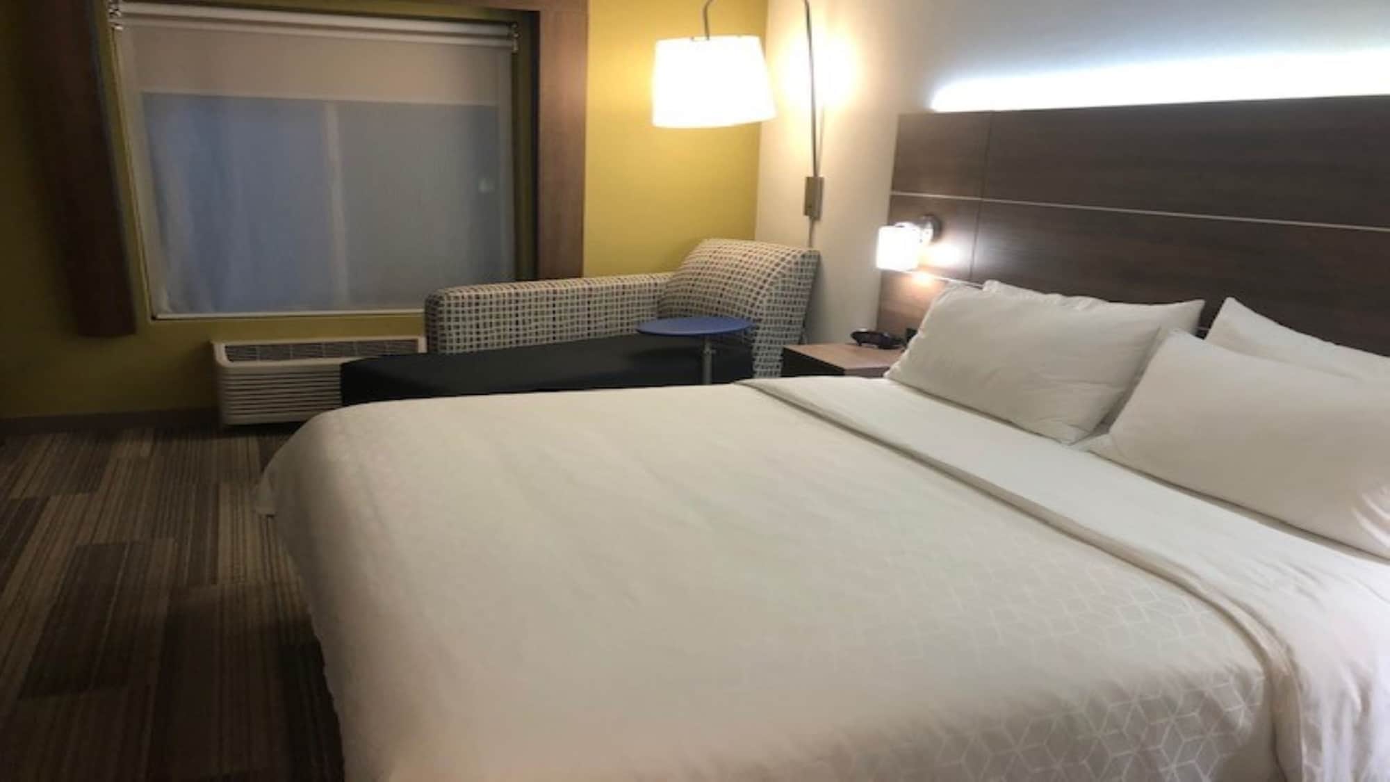 holiday inn express and suites carson city by ihg
