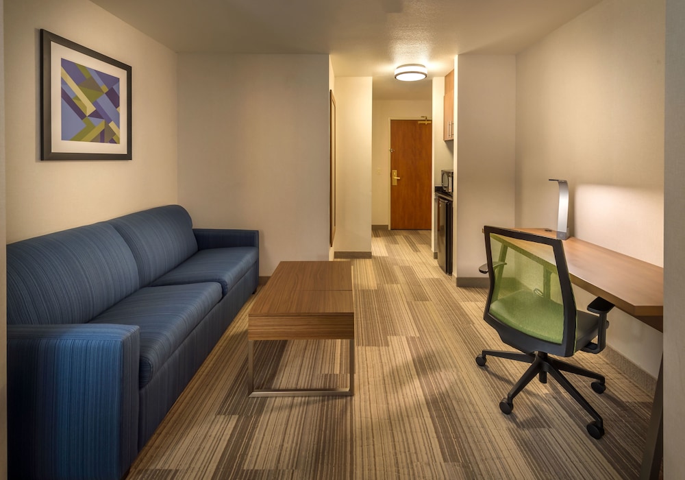 holiday inn express and suites carson city by ihg