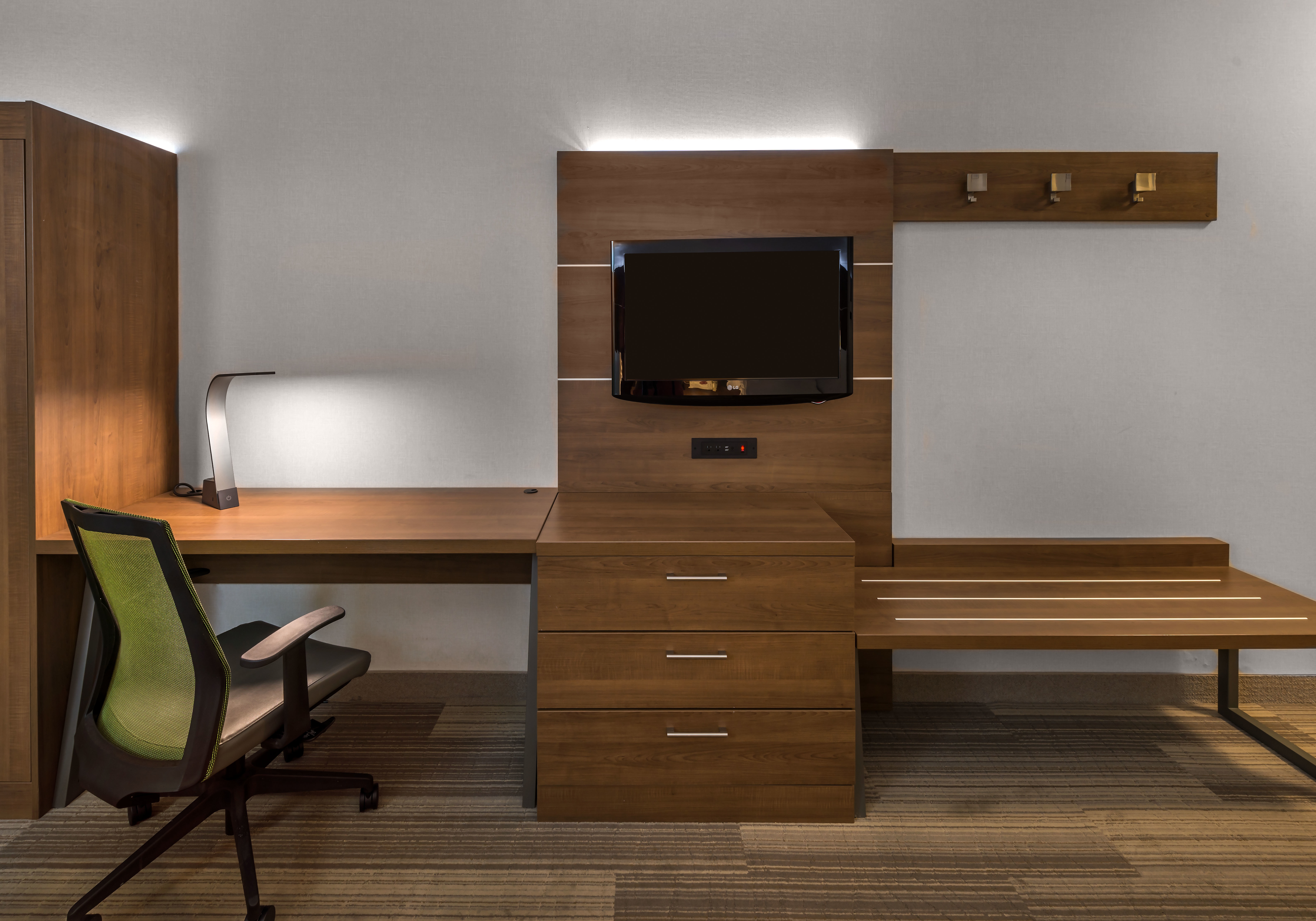 holiday inn express and suites carson city by ihg