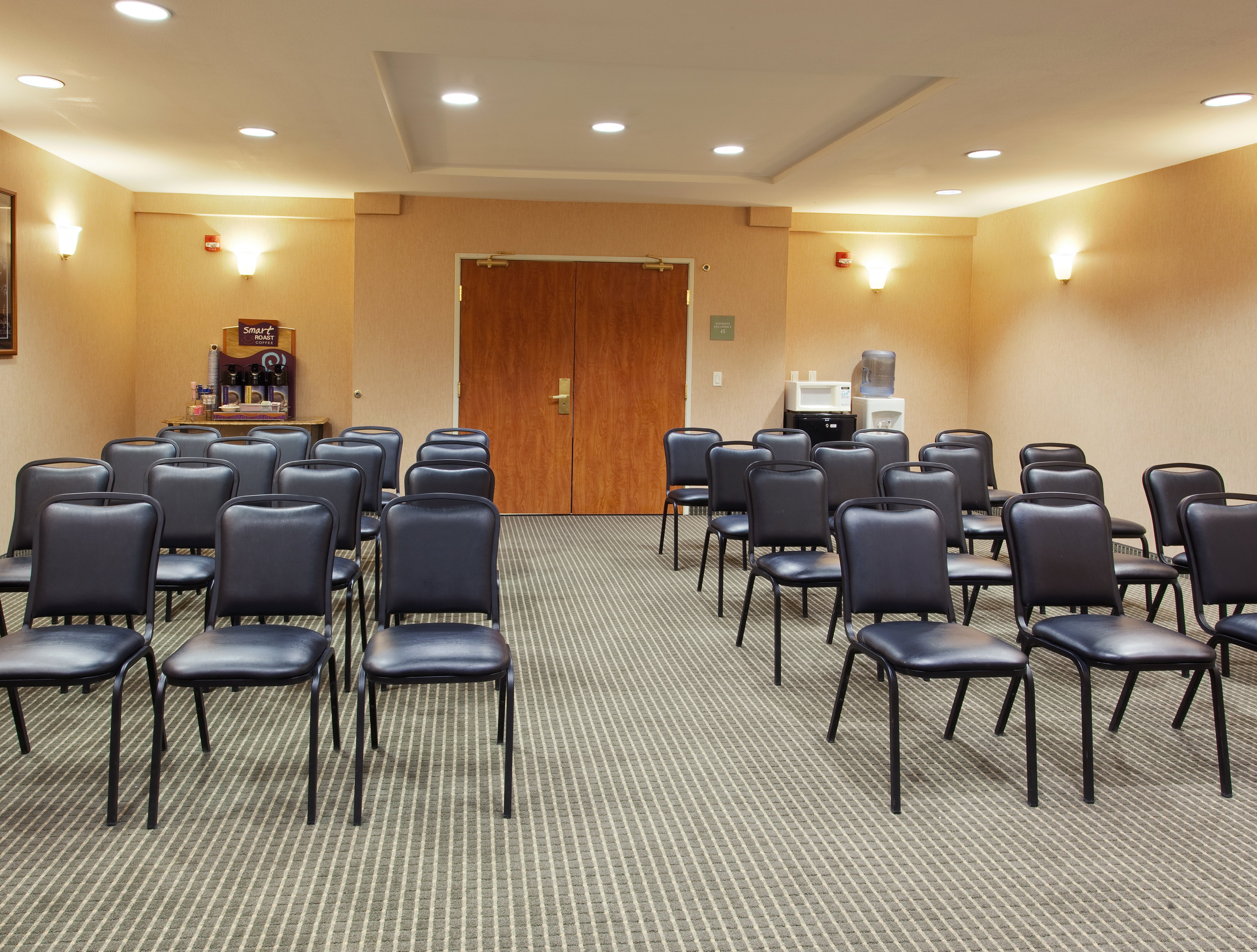 holiday inn express and suites carson city by ihg