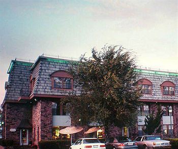 hardman house inn and suites