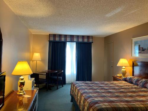 hardman house inn and suites