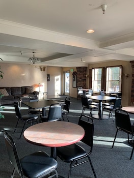 hardman house inn and suites