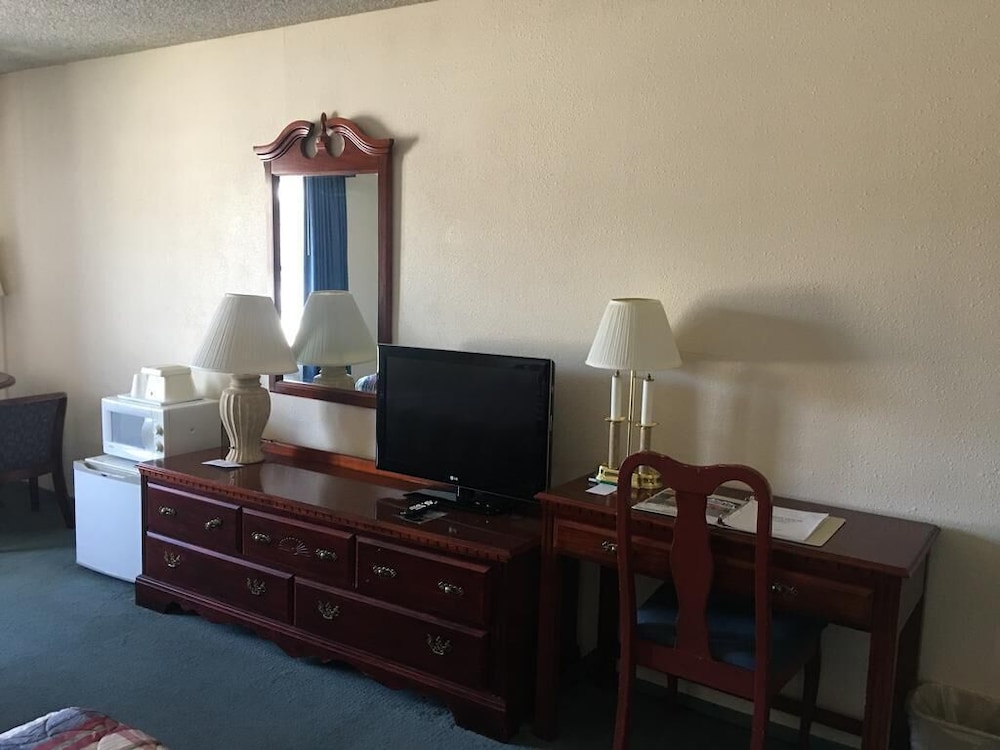 hardman house inn and suites