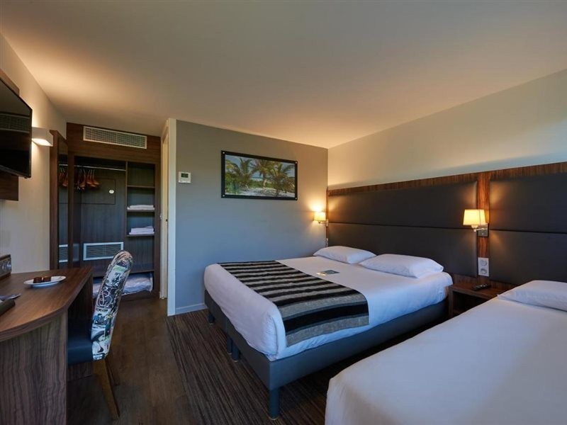 kyriad bordeaux ouest merignac aeroport