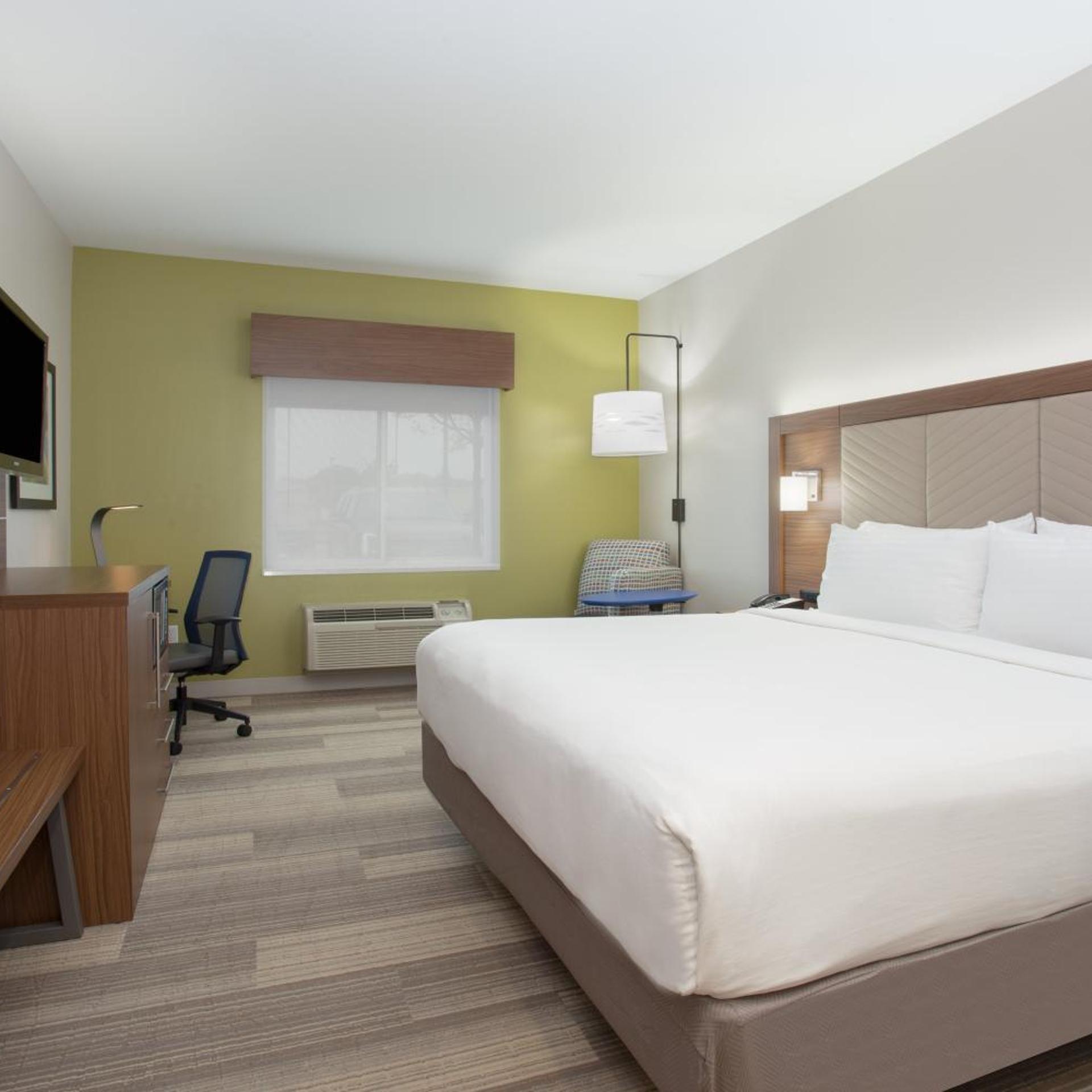 holiday inn express and suites amarillo by ihg
