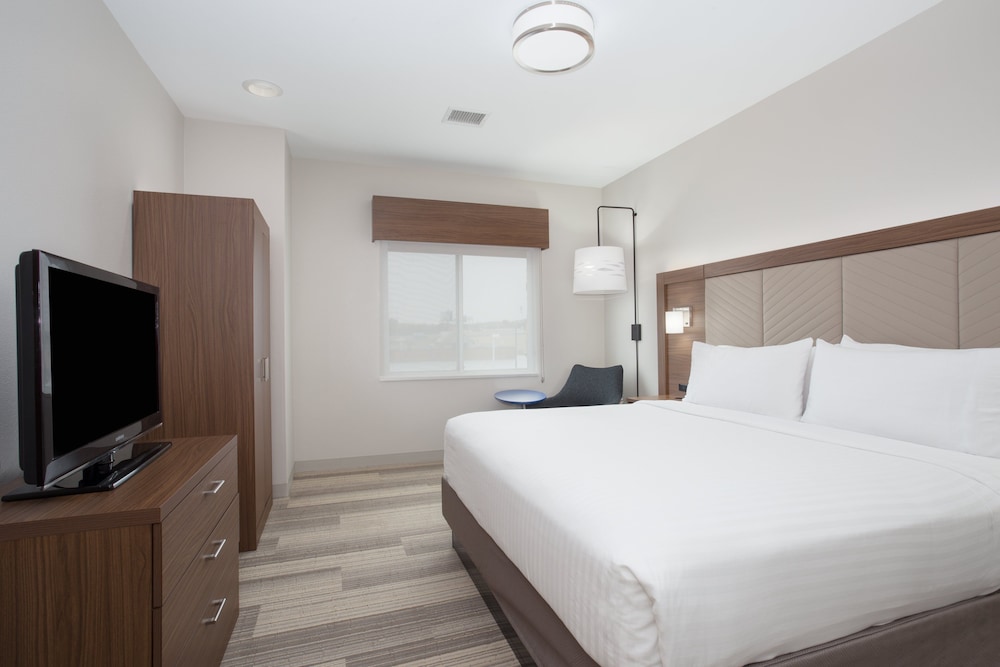 holiday inn express and suites amarillo by ihg