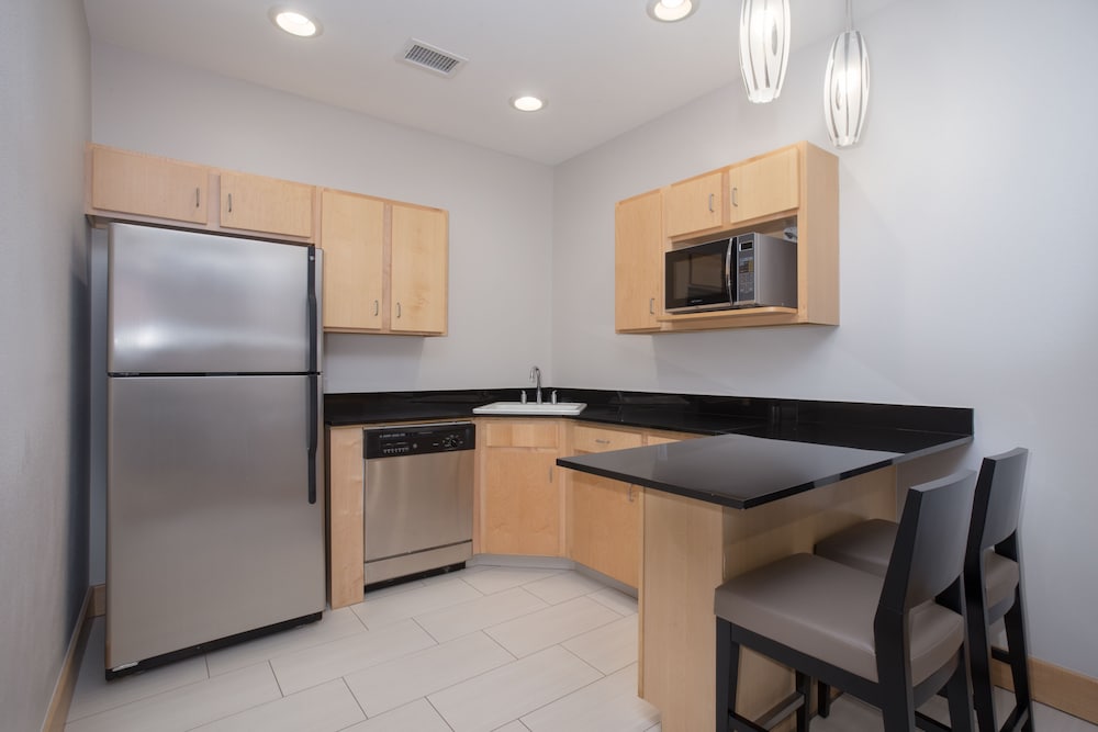 holiday inn express and suites amarillo by ihg