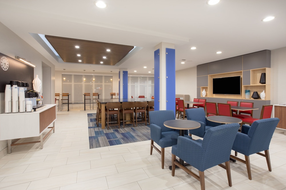 holiday inn express and suites amarillo by ihg