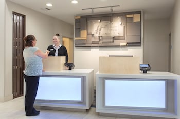 Holiday Inn Express & Suites Amarillo By Ihg,Dumas>>Amarillo,3 star