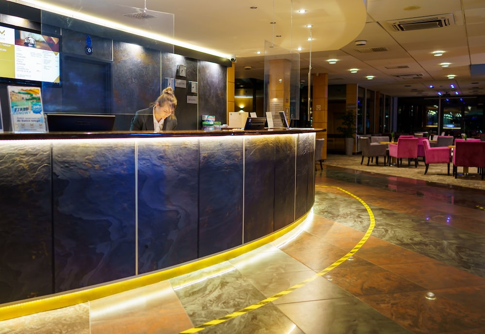 hotel mragowo resort and spa