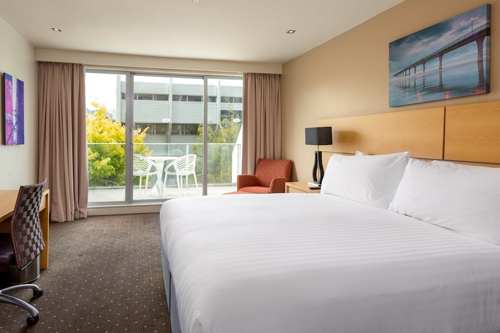 crowne plaza hotel queenstown by ihg