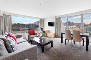 crowne plaza hotel queenstown by ihg