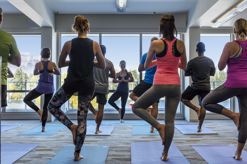 crowne plaza hotel queenstown by ihg