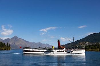 crowne plaza hotel queenstown by ihg